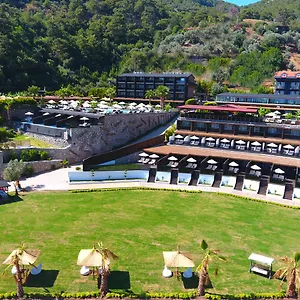 Hotel Manaspark Deluxe ****