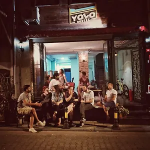 Hostal Yolo, Estambul