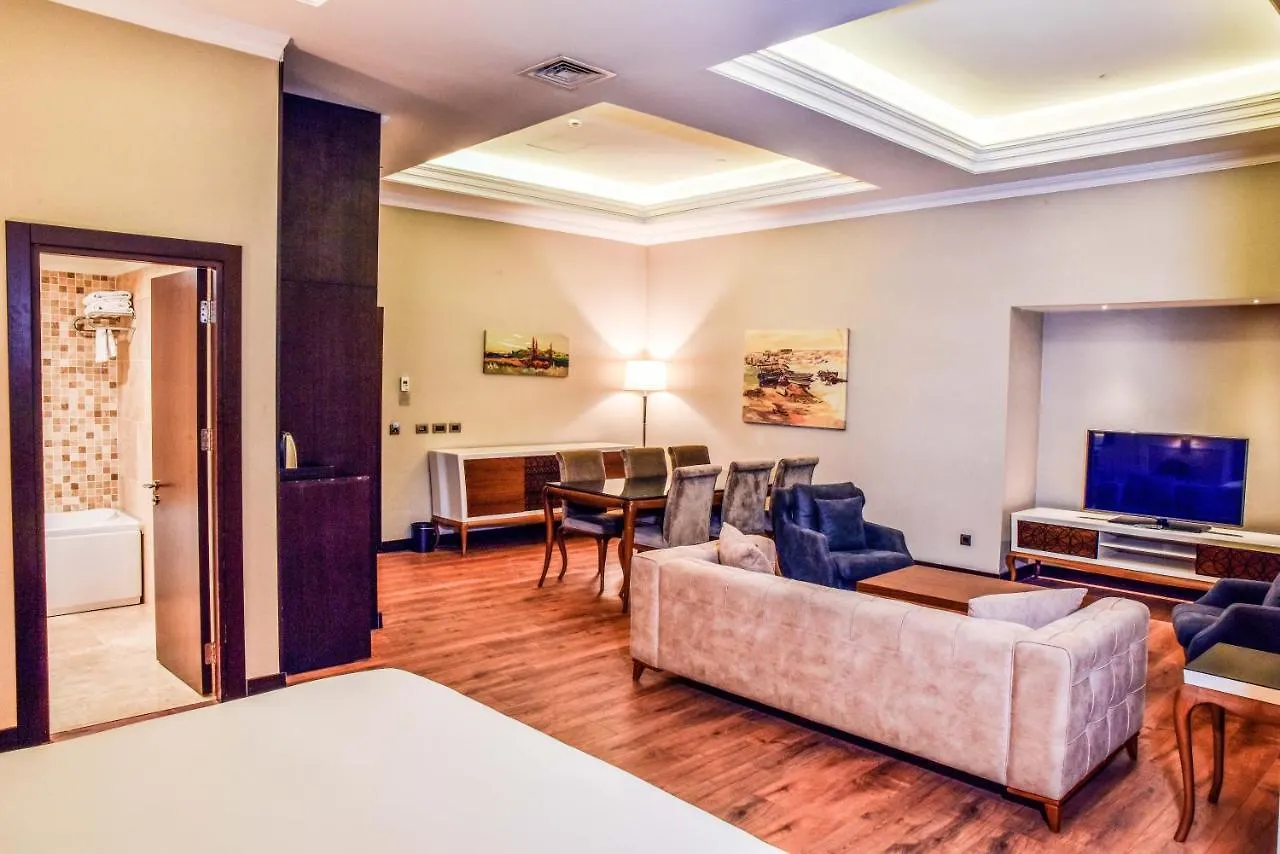 Hotel Ramada By Wyndham Istanbul Merter