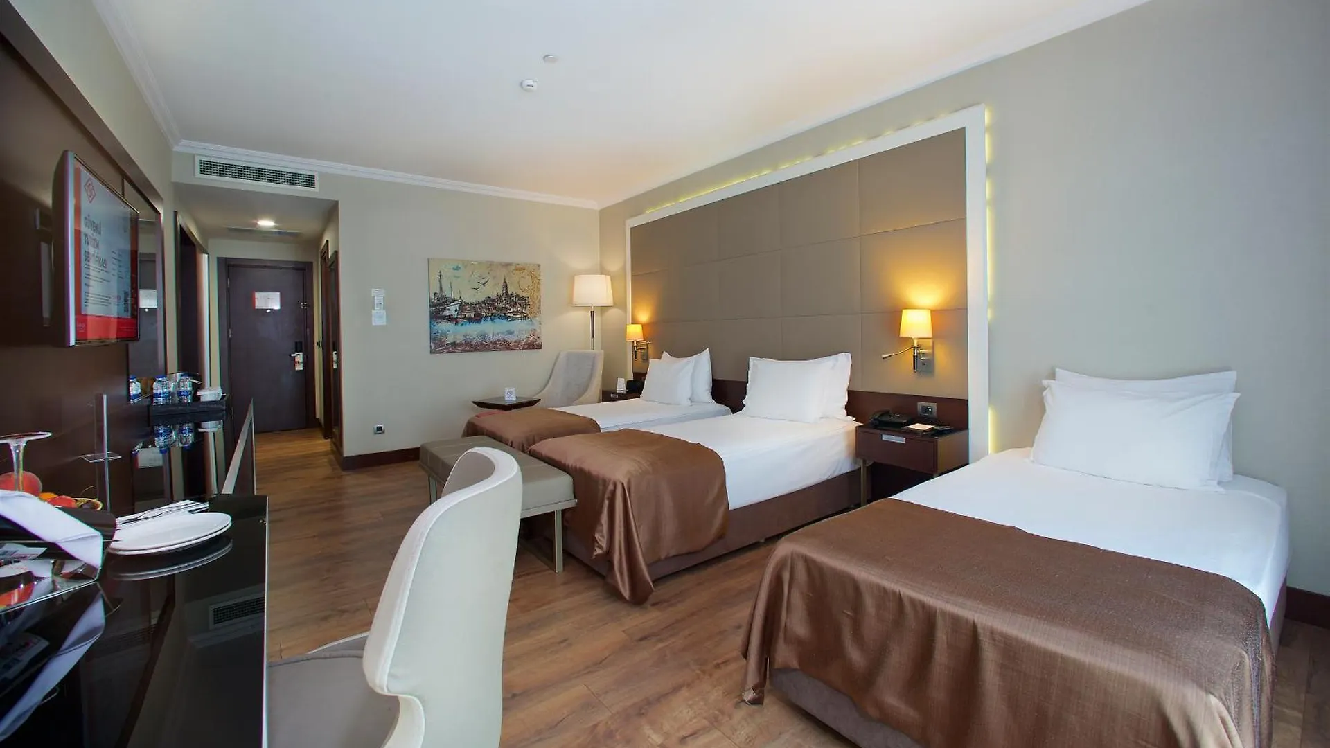Ramada By Wyndham Istanbul Merter 5*,