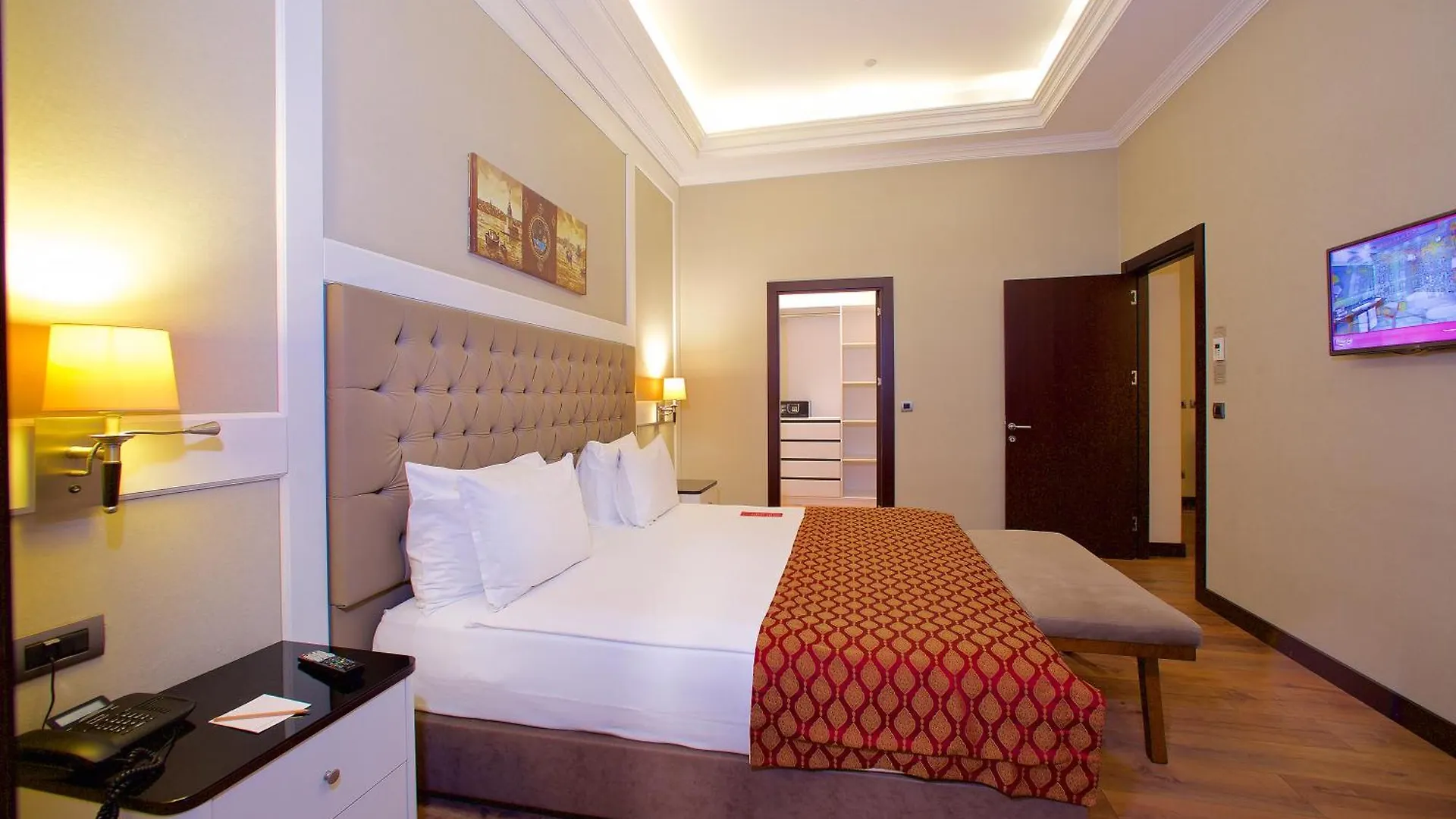 Ramada By Wyndham Istanbul Merter 5*,
