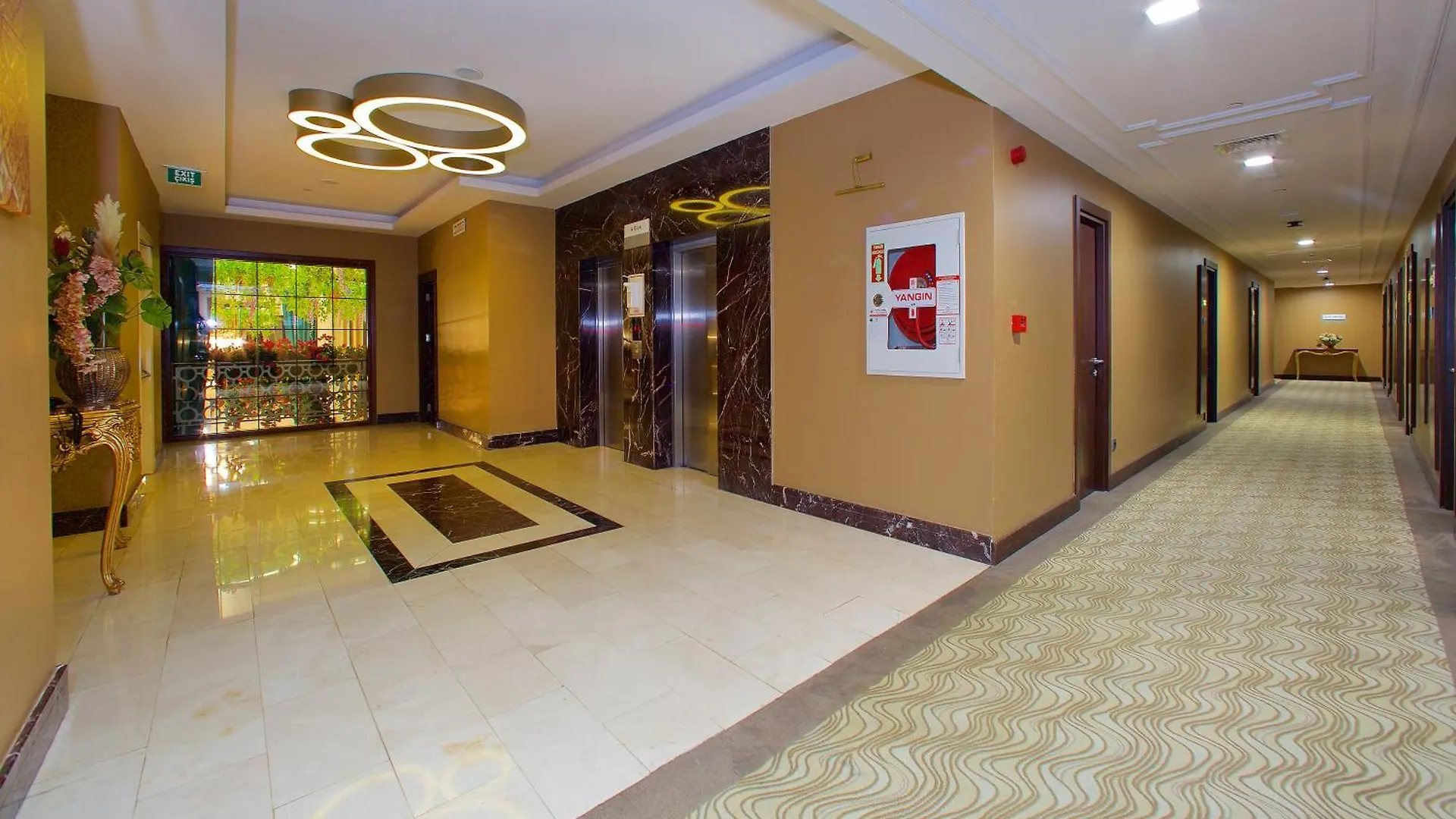 Hotel Ramada By Wyndham Istanbul Merter