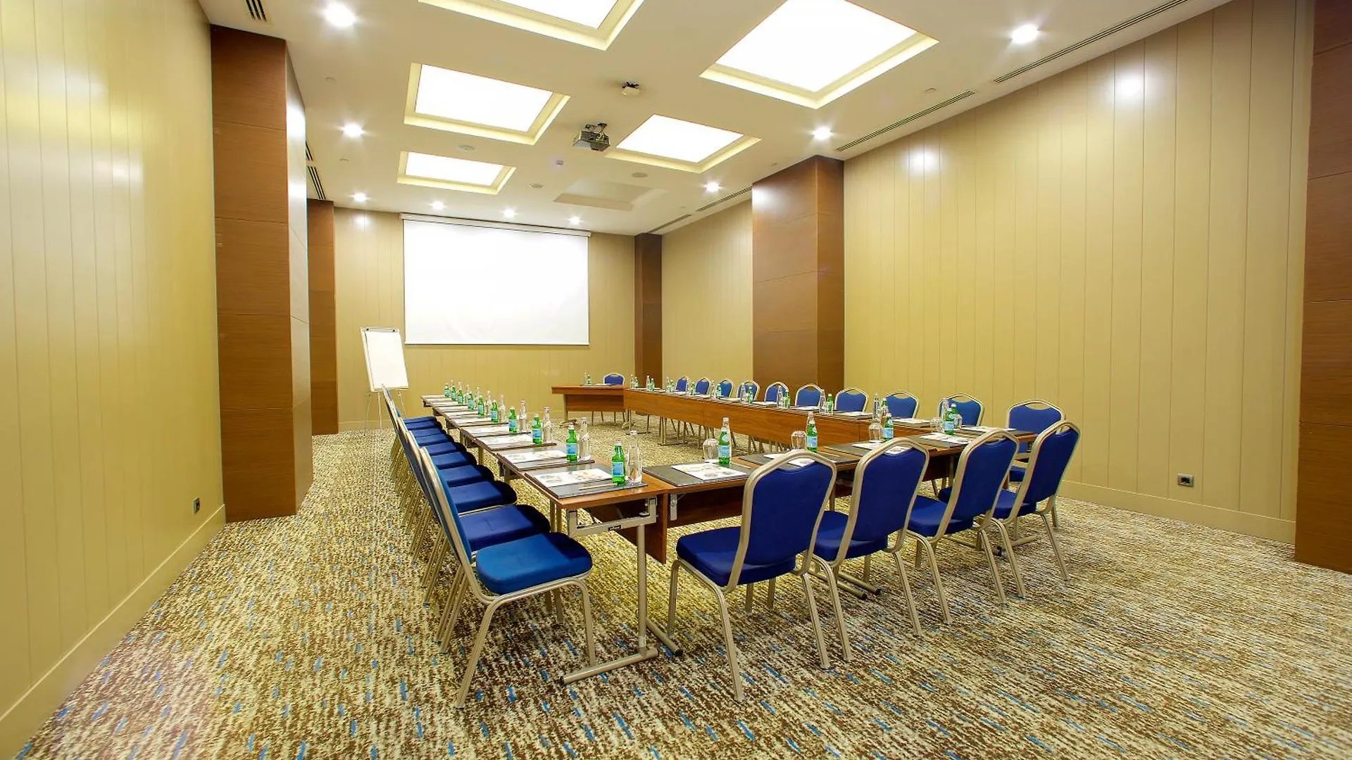 ***** Hotel Ramada By Wyndham Istanbul Merter Turquía