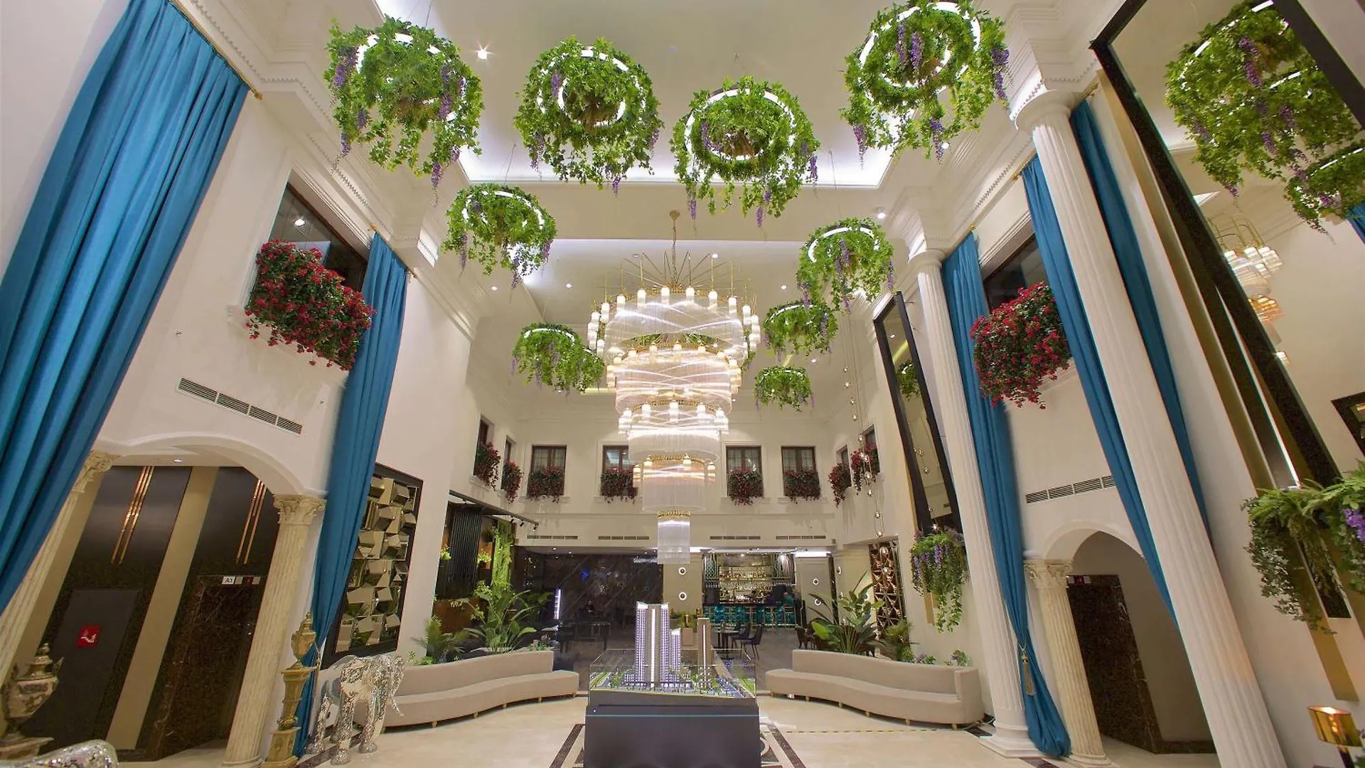 ***** Hotel Ramada By Wyndham Istanbul Merter Turquía