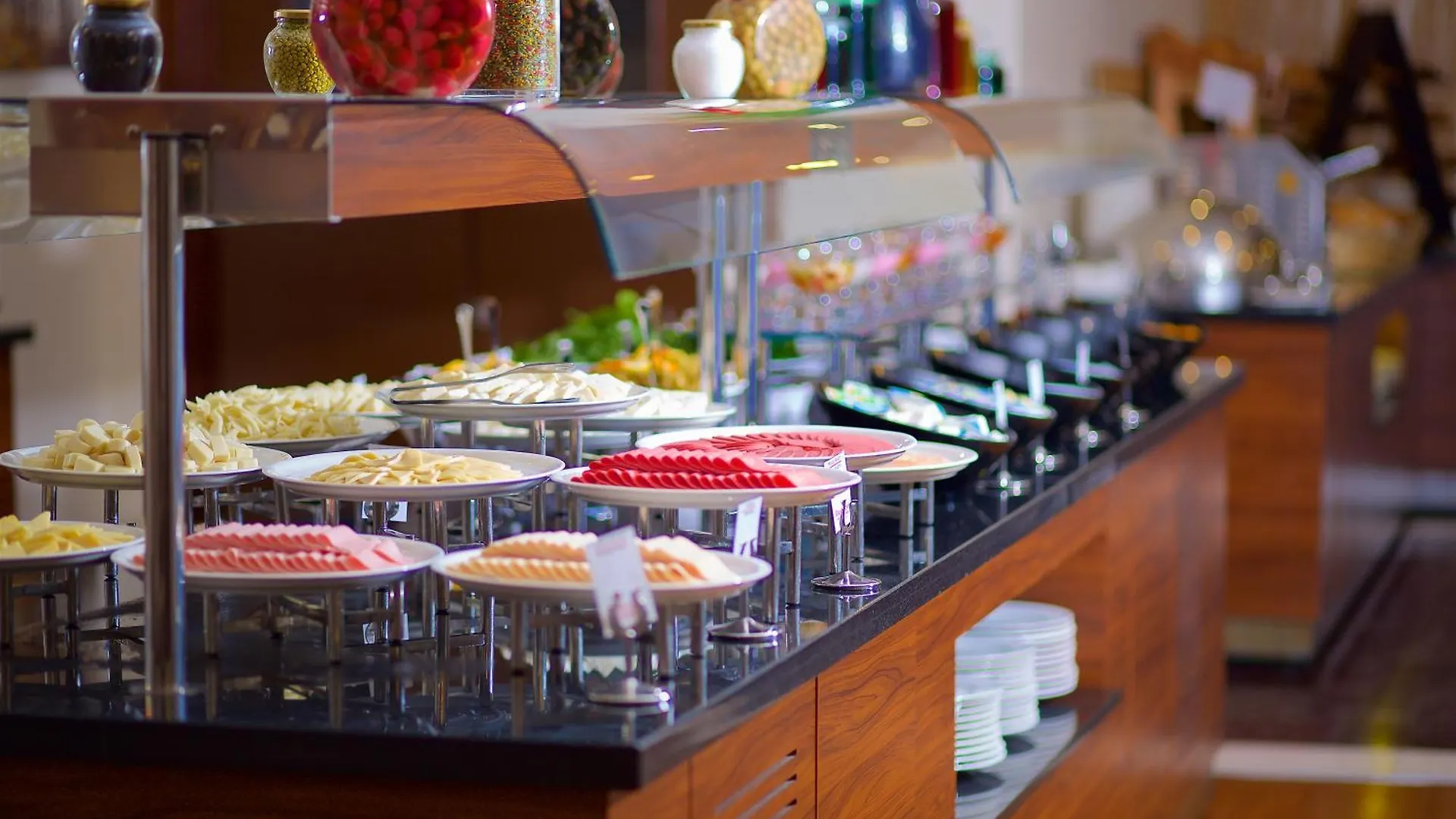 Ramada By Wyndham Istanbul Merter 5*,  Turquía