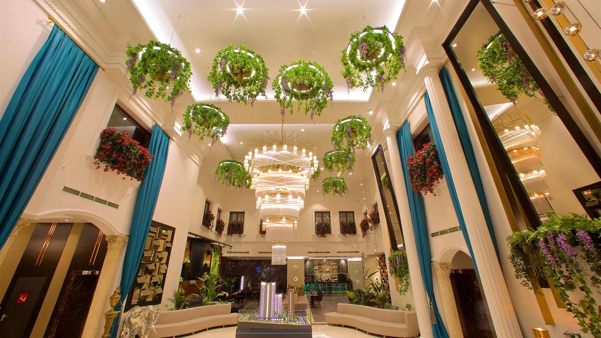***** Hotel Ramada By Wyndham Istanbul Merter Turquía